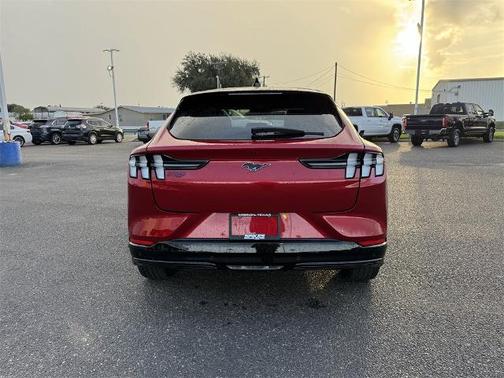 2024 Ford Mustang Mach-E PREMIUM