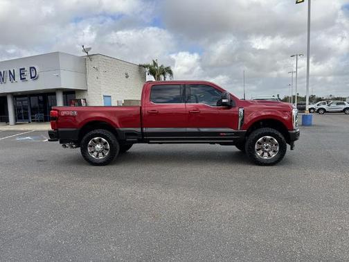 2024 Ford F-250 KING RANCH