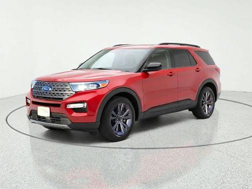 RAPID RED MET TINTED CC 2023 Ford Explorer XLT