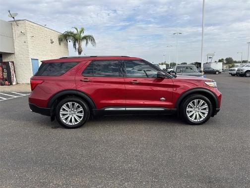 2023 Ford Explorer KING RANCH