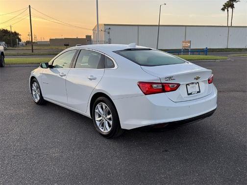 2024 Chevrolet Malibu LT W/1LT