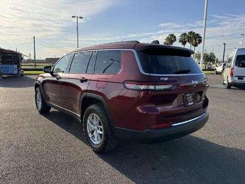 Velvet Red Pearlcoat 2022 Jeep Grand Cherokee LAREDO