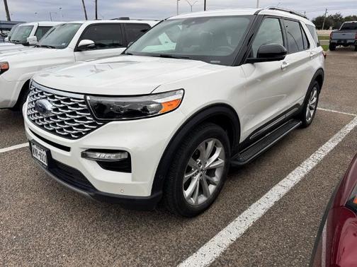 2022 Ford Explorer PLATINUM