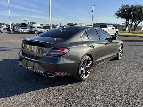 2025 Genesis G70 2.5T