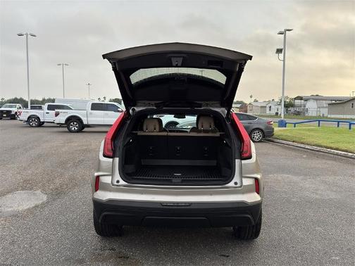 2024 Cadillac XT4 LUXURY
