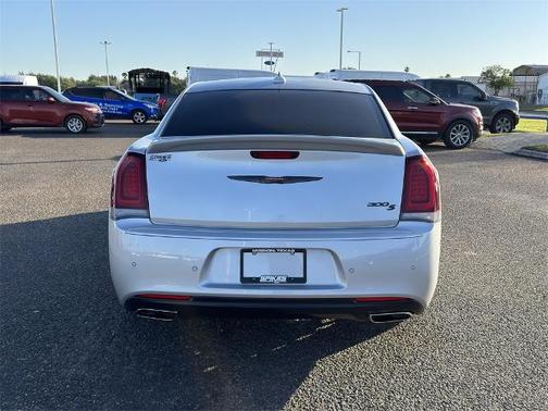 2023 Chrysler 300 S