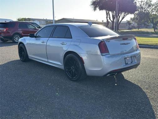 2023 Chrysler 300 S