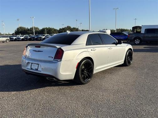 2023 Chrysler 300 S