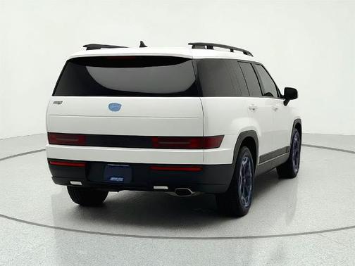 White 2024 Hyundai SANTA FE SEL