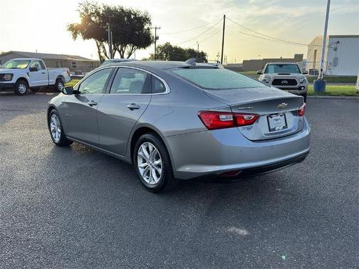 2024 Chevrolet Malibu LT W/1LT