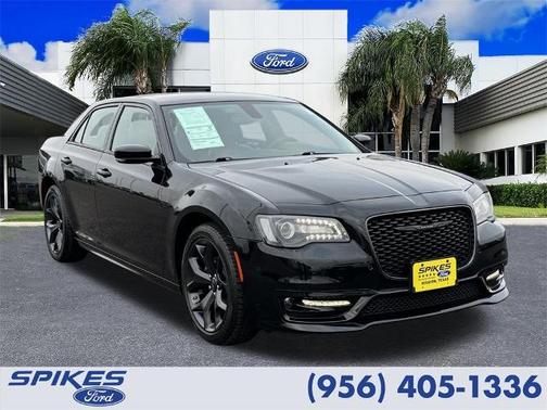 2023 Chrysler 300 TOURING L