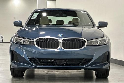 2025 BMW 330 i