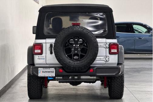 2024 Jeep Wrangler 4xe Willys