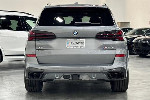 2026 BMW X5 M60i