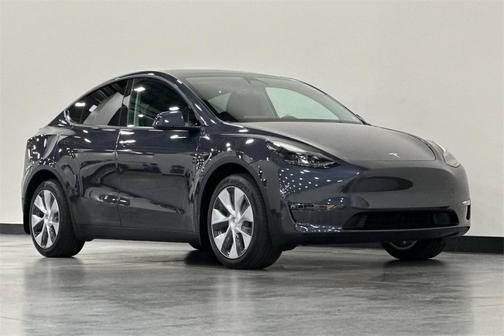 2024 Tesla Model Y Long Range Dual Motor All-Wheel Drive
