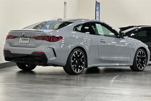 2025 BMW M440 i xDrive