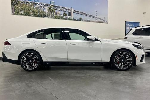 2026 BMW i5 eDrive40