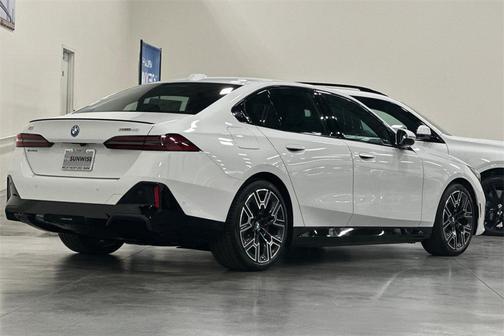 2026 BMW i5 eDrive40