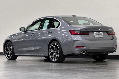 2025 BMW 330 i