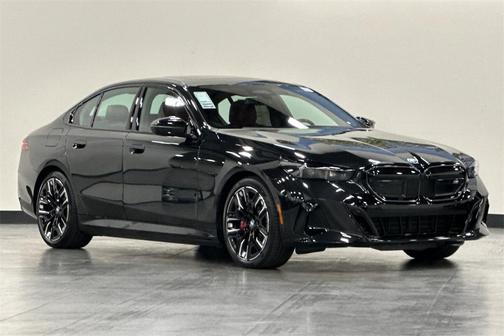 2025 BMW i5 M60