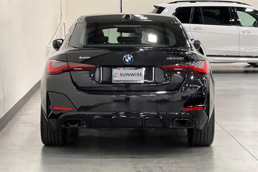 2023 BMW M440 i