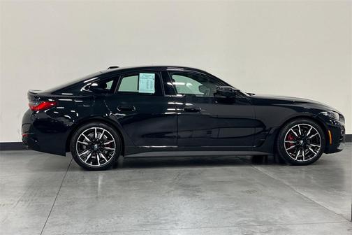 2023 BMW M440 i