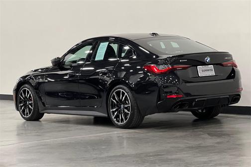 2023 BMW M440 i