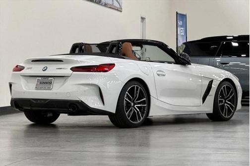 2025 BMW Z4 sDrive30i