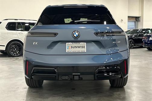2026 BMW iX xDrive60