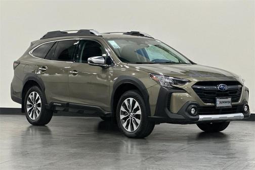 2023 Subaru Outback Touring XT