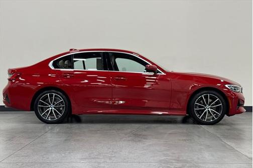 2019 BMW 330 330i