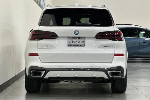 2026 BMW X5 PHEV xDrive50e