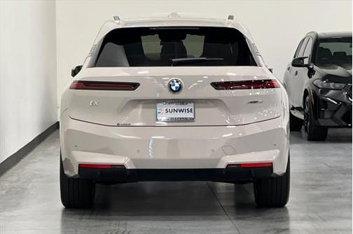 2026 BMW iX xDrive45