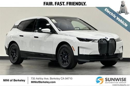 2025 BMW iX xDrive50