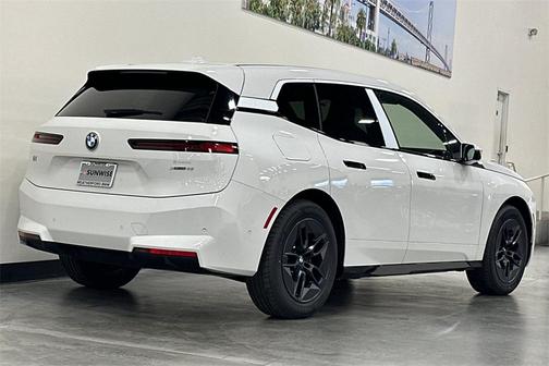 2026 BMW iX xDrive45