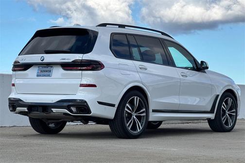 2026 BMW X7 xDrive40i