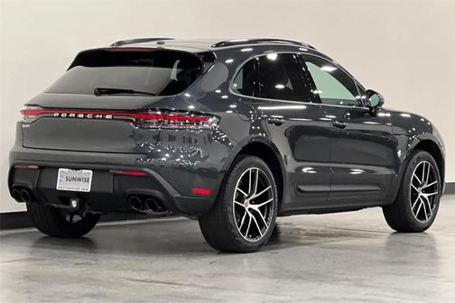 2024 Porsche Macan Base