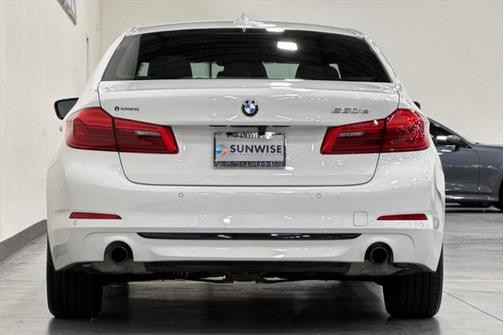 2020 BMW 530e iPerformance