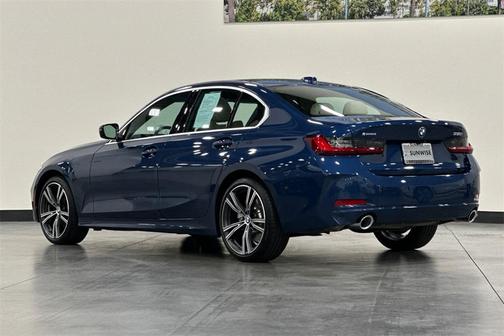 2024 BMW 330 i
