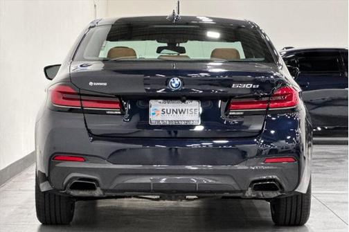 2022 BMW 530e Base