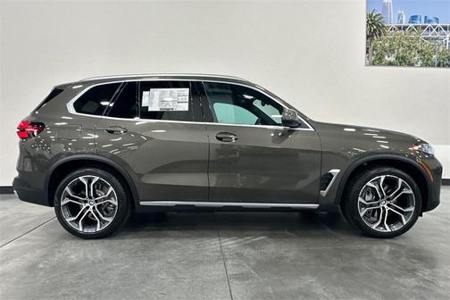 2026 BMW X5 PHEV xDrive50e