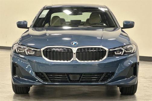 2026 BMW 330 i