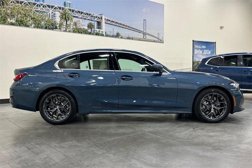 2026 BMW 330 i