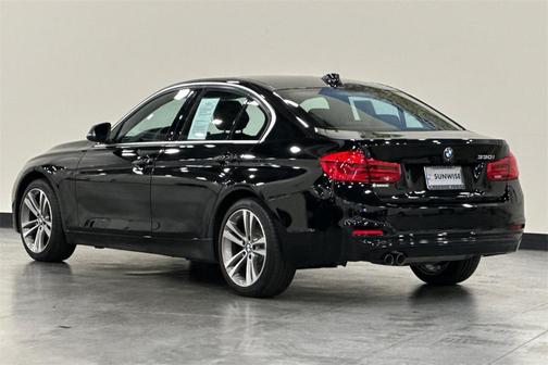 2017 BMW 330 330i