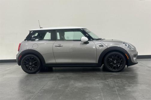 2019 MINI Hardtop Cooper