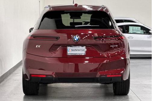 2026 BMW iX xDrive45