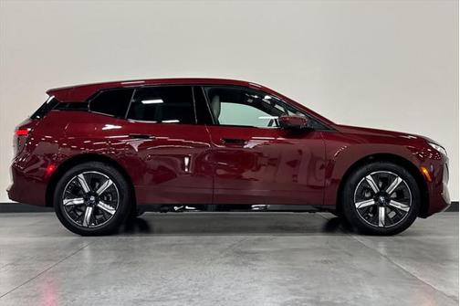2026 BMW iX xDrive45