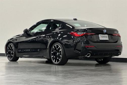2025 BMW 430 i