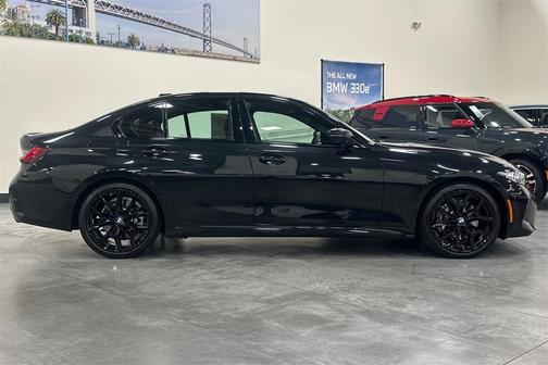 2025 BMW 330 i