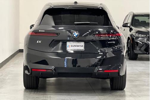 2026 BMW iX xDrive45